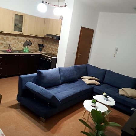 City Center Apartment Shkoder Exterior photo